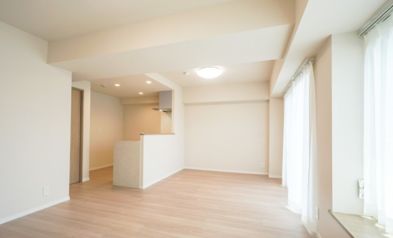 12畳LDK対面キッチンが狭い？広く見せるレイアウトのコツを解説